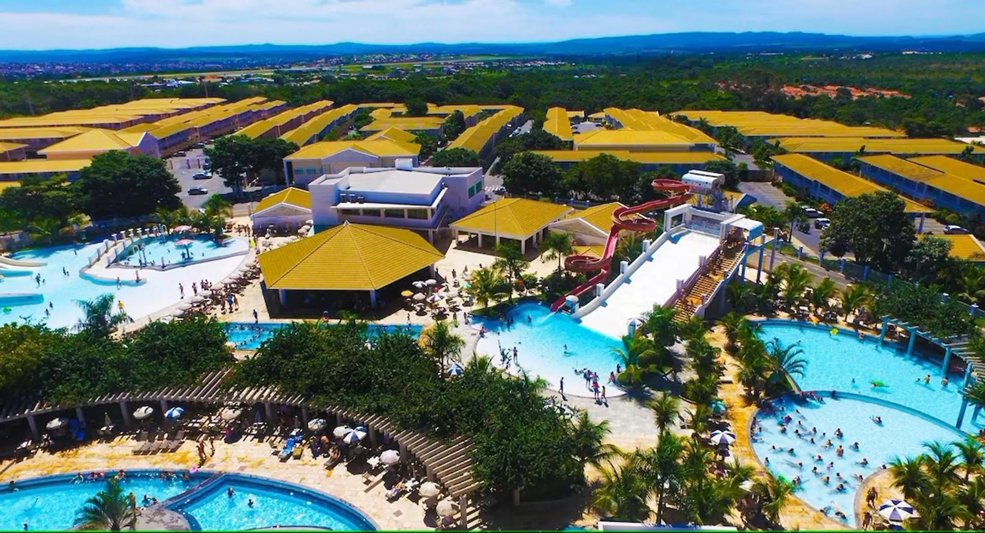 *** 公寓式酒店 L'Acqua Diroma Oficial - Parque Com Piscina De Ondas Exclusiva 卡达斯诺瓦斯 巴西